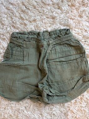Free People Never Worn Lightweight Olive Green Women's Shorts
